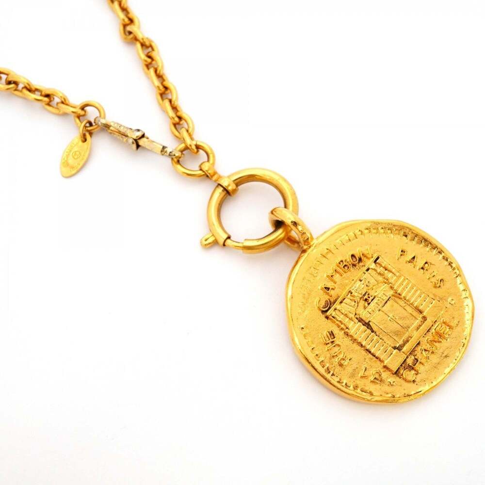 CHANEL Gold Necklace - Picture 2 of 8